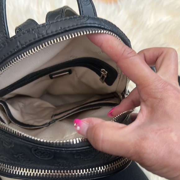 Guess backpack - Picture 4 of 10